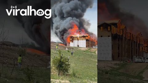 New Construction Fire in Cheyenne, Wyoming || ViralHog