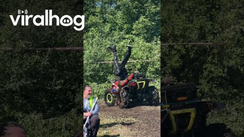 Funny Pit Stop During a Race || ViralHog